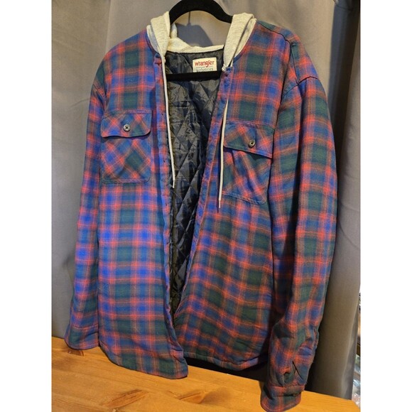 Wrangler Other - Wrangler Quilted Lined Hooded Plaid Flannel Jacket, Mens L